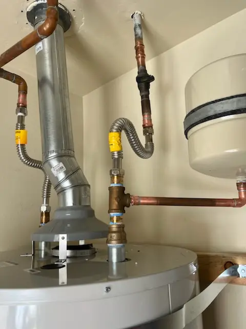 Water heater installation and plumbing repair in Fort Bliss